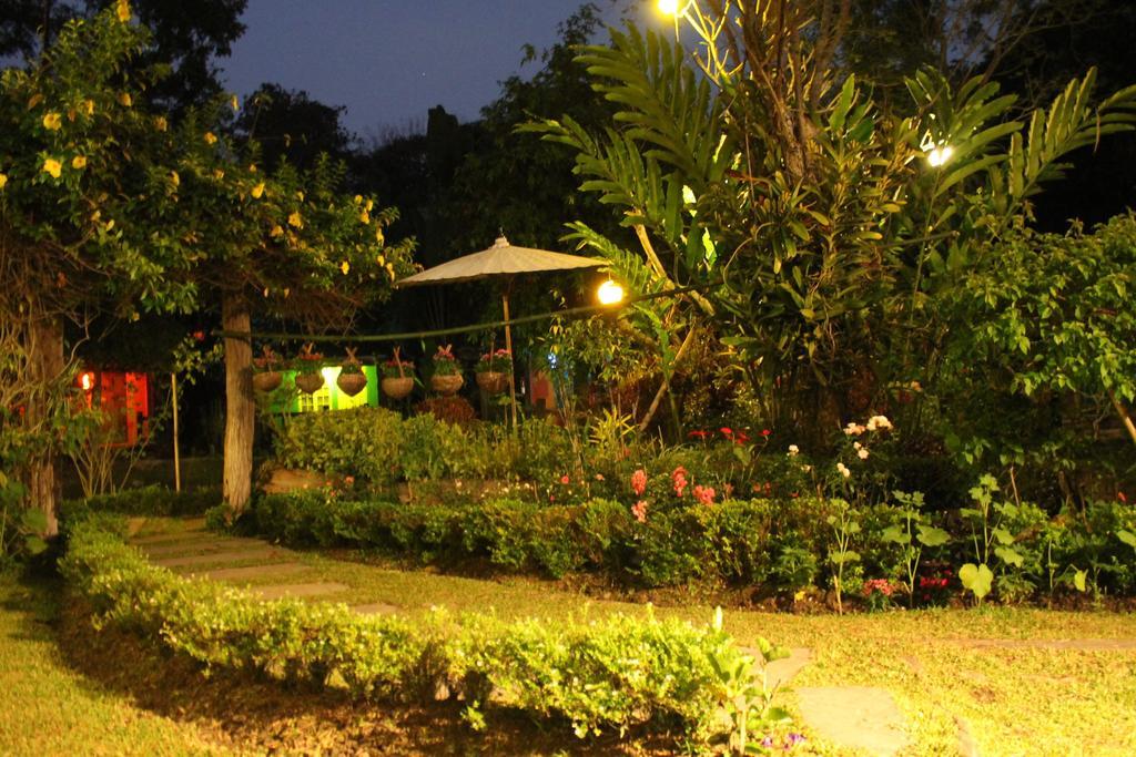 Bulunburi Khu nghỉ mát
